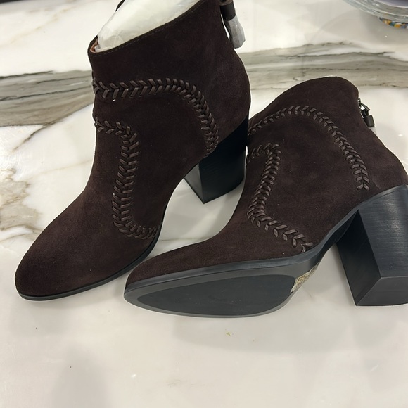 Lola Cruz Dark Brown Boots with Baseball Stich Details- sz 40 (9) - Picture 2 of 12